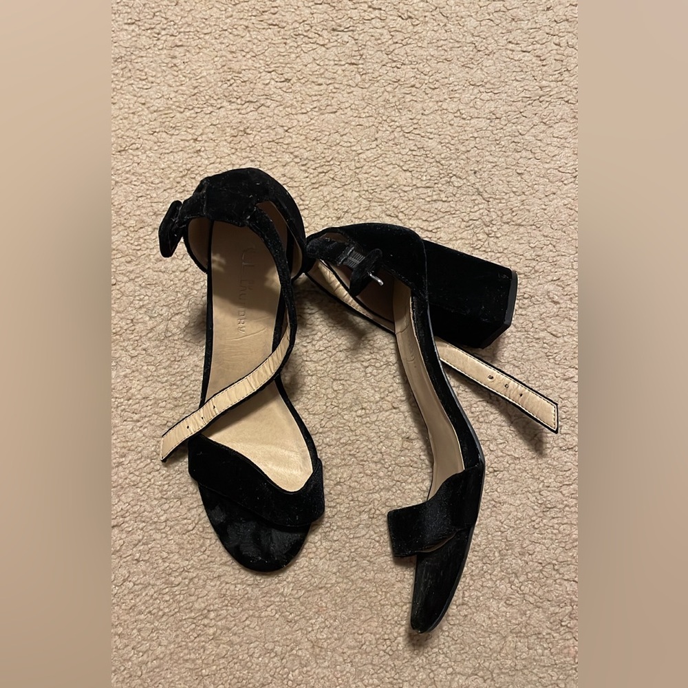 Black Velour Women’s Heels